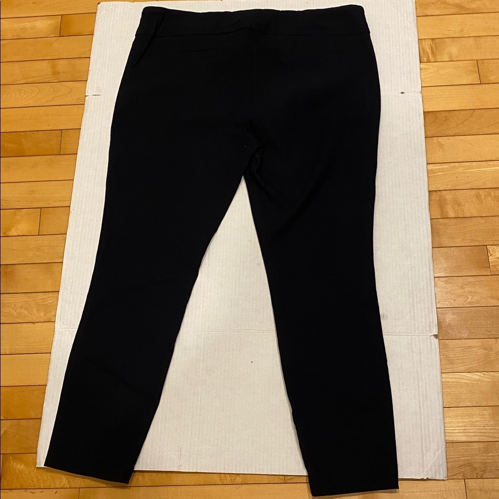 Dalia Black textured Pull-on stretchy Pants Size 16 - Picture 5 of 11